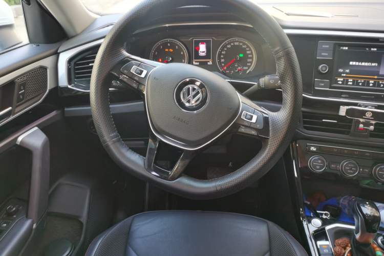 Used Volkswagen Tayron 2019 330TSI Two-Wheel Drive Luxury Model China VI Standard
