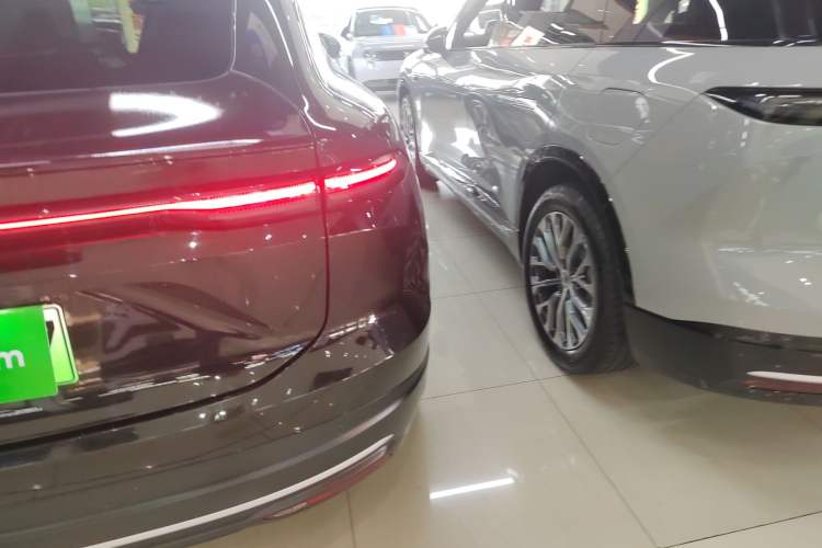 Used Nio EC6 2024 75 kWh