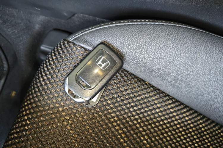 Used Honda XR-V 2017 1.8L EXi CVT Comfort Version