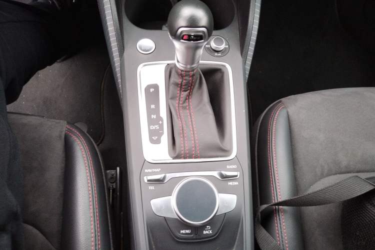 Used Audi Q2L 2023 35TFSI Luxury Dynamic Model