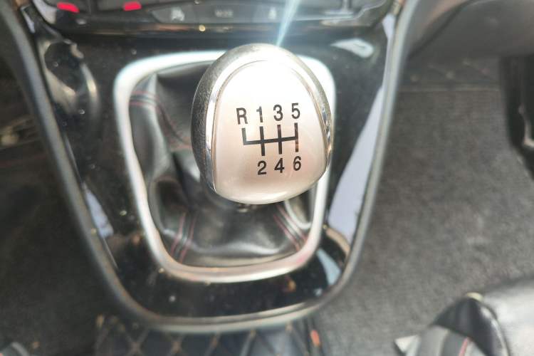 Used Haval H6 2014 Sport Version 1.5T Manual Two-Wheel Drive Elite Edition
