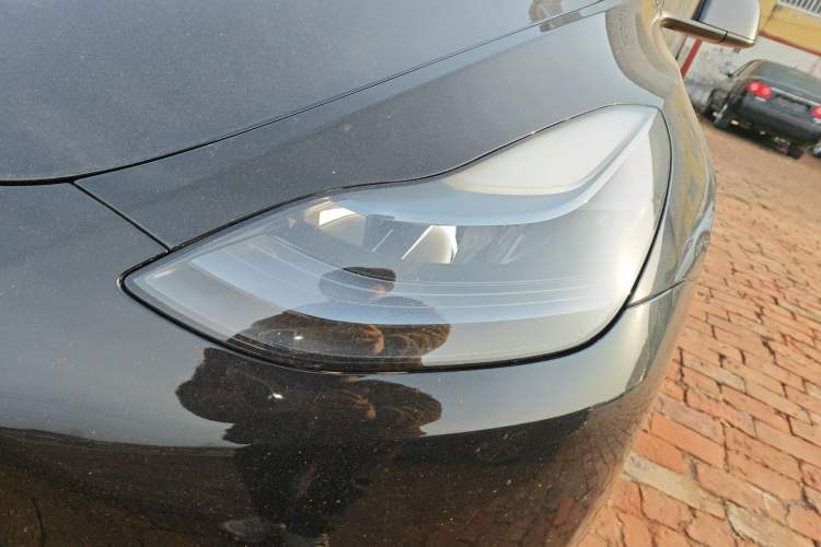 Used Tesla Model Y 2023 Rear-Wheel-Drive Version