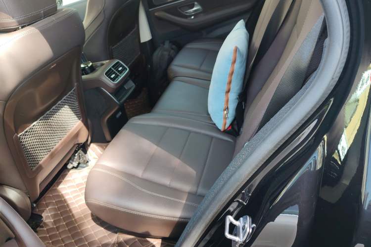 Used Mercedes-Benz GLE 2023 GLE 350 4MATIC Stylish Model Left Rear Seat