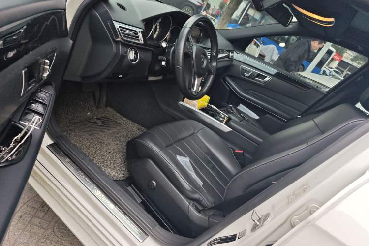 Used Mercedes-Benz E-Class 2015 E 260 L Sport Edition