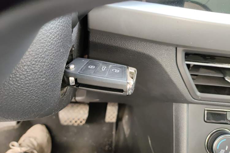 Used Volkswagen Lavida 2021 1.5L Automatic Vision Edition
