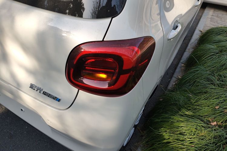 Used Wuling Hongguang MINIEV 2025 Four-Door Version Advanced Edition
