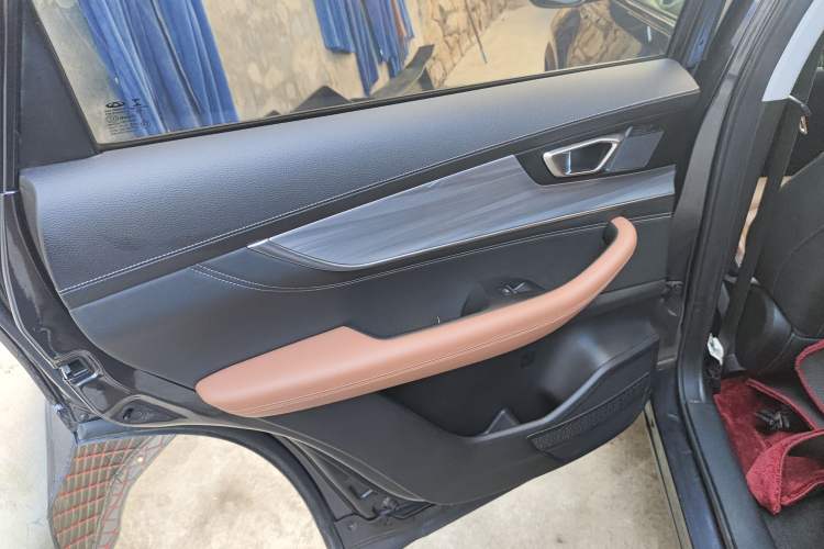 Used Chery Tiggo 8 PLUS 2021 290TGDI DCT Luxury Edition