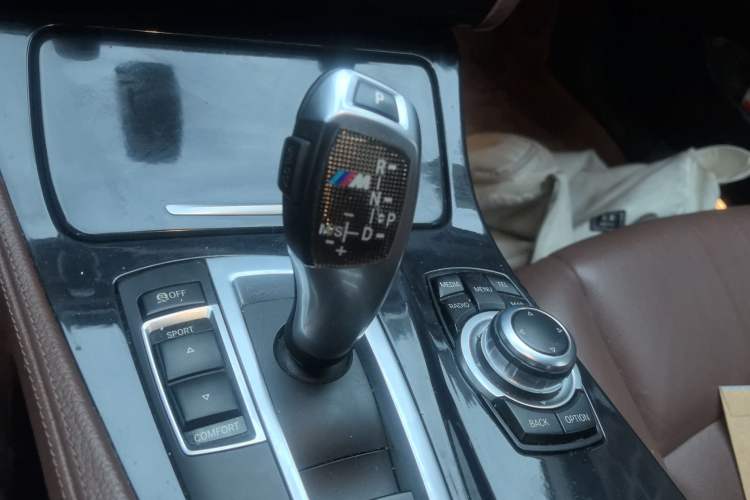 Used BMW 5 Series 2014 520Li Elegant Model