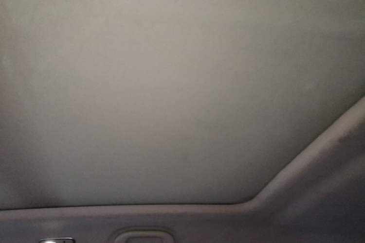 Used BYD Tang New Energy 2015 2.0T Four-Wheel-Drive Flagship Model
