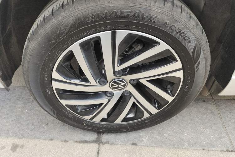 Used Volkswagen Lavida 2023 1.5L Automatic 5 Million Edition
