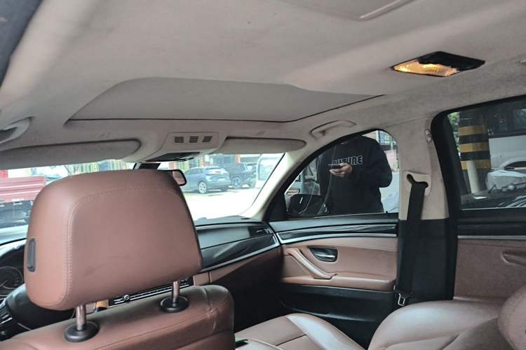 Used BMW 5 Series 2017 520Li Elegant Edition
