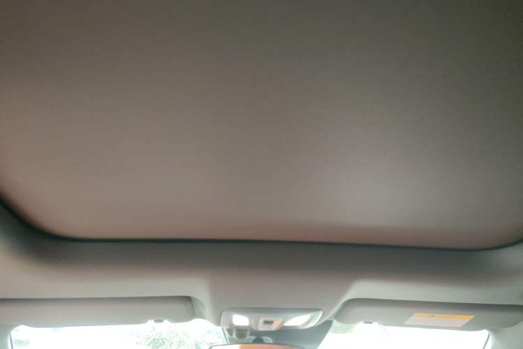 Used CHANGAN UNI-V 2023 1.5T Sport Edition
