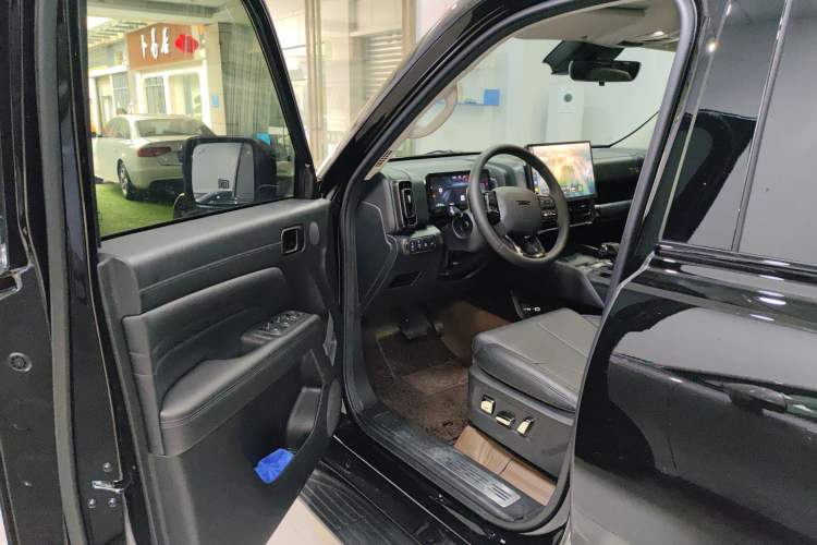 Used Haval H9 2024 2.0T Gasoline 4x4 Territory Edition Driver Seat