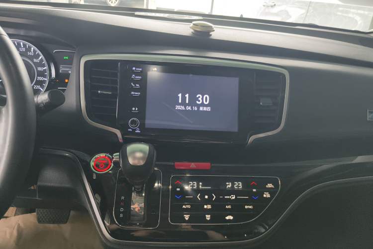 Used Honda Odyssey 2019 2.0L Rui-Zunxiang Edition Audio And AC Panel