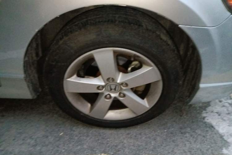 Used Honda Civic 2009 1.8L automatic comfort version Right Front Wheel Hub