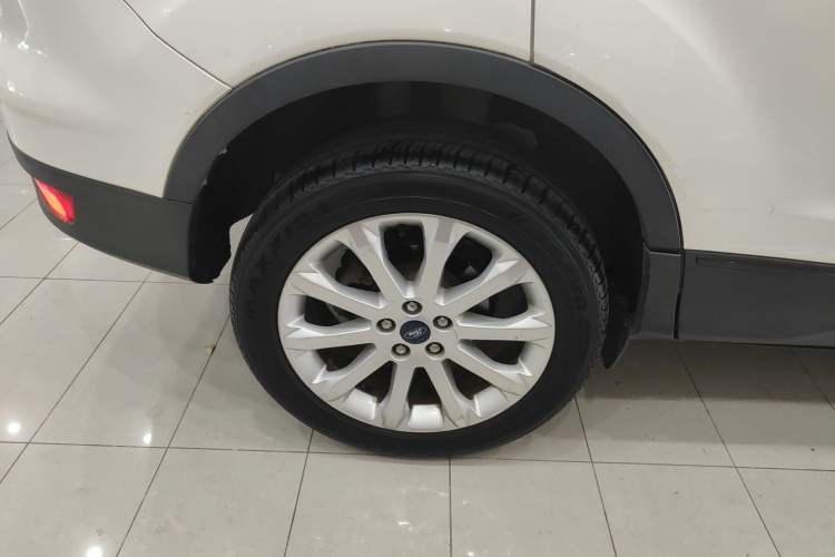 Used Ford Kuga 2013 1.6L GTDi Two-Wheel-Drive Trend Model
