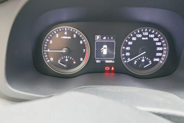 Used Hyundai Tucson 2018 1.6T Dual-Clutch Two-Wheel Drive 15th Anniversary Special Edition
