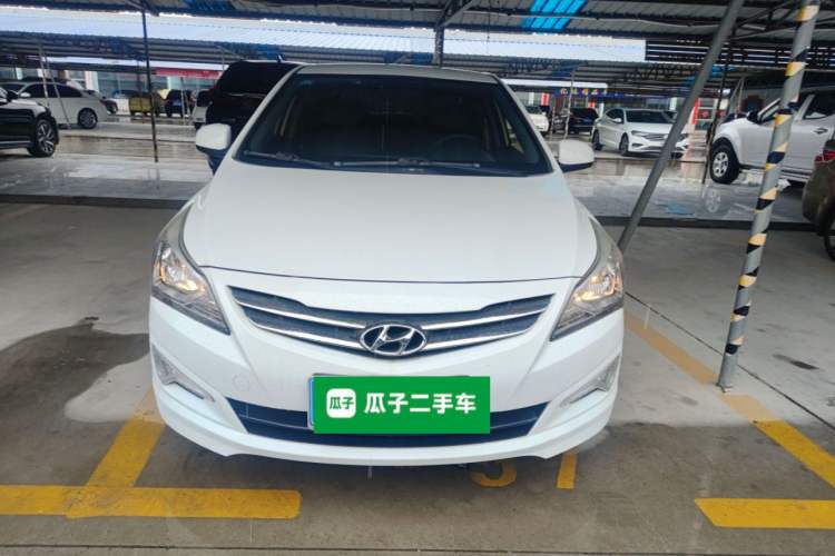 Used Hyundai Verna (older generation) 2016 1.4L Manual Smart GLS Trim
