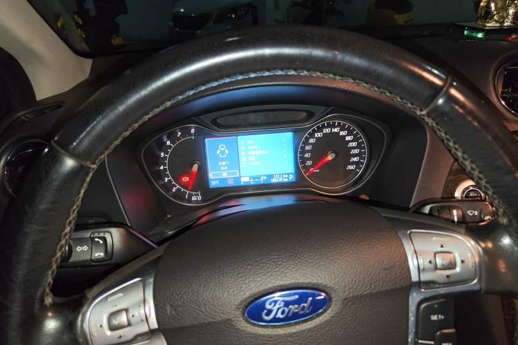 Used Ford Mondeo 2011 2.0L GTDi 200 Luxury Edition