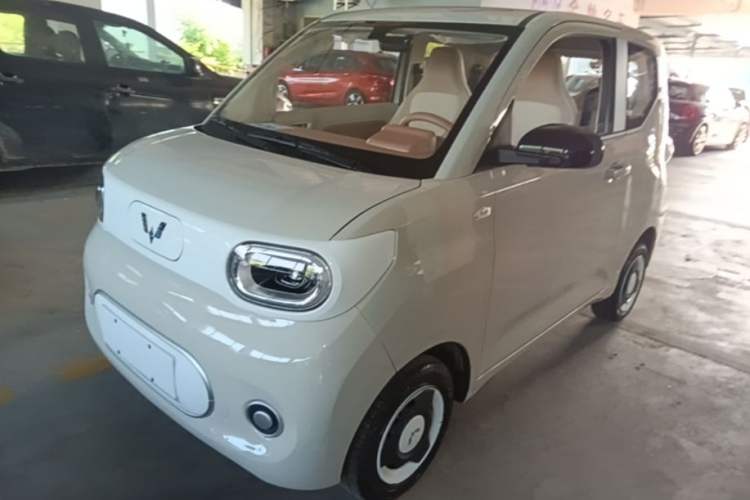 Used Wuling Hongguang MINIEV 2024 3rd Generation 215km Youth Edition