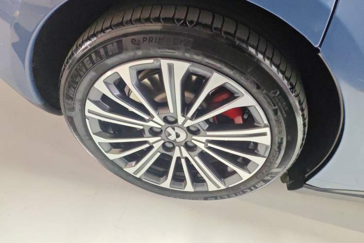 Used Nio ET5T 2023 75 kWh Touring