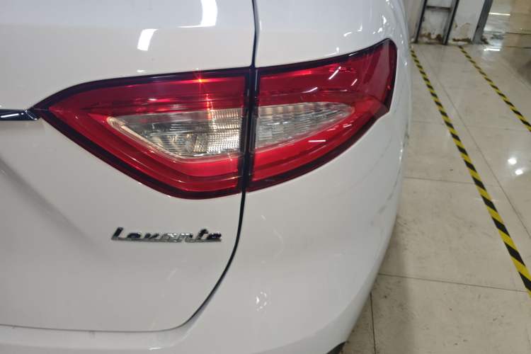 Used Maserati Levante 2018 3.0T Classic Edition
