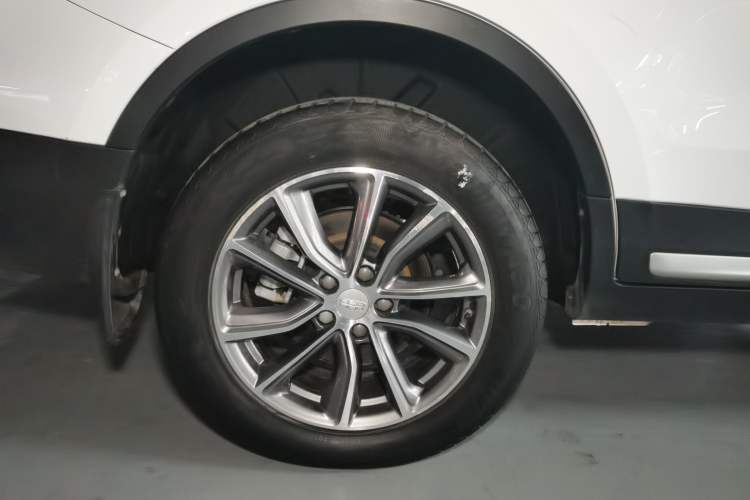 Used Geely Auto Emgrand X7 Sport 2020 1.8TD DCT Two-Wheel Drive Smart Connect 4G-Enabled Version