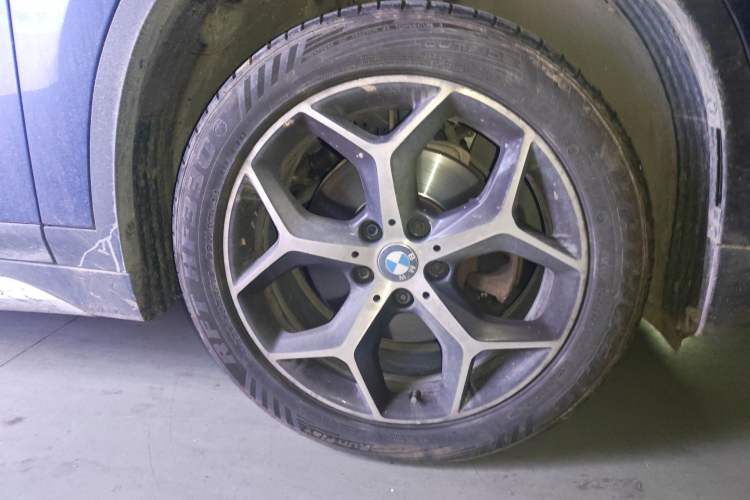 Used BMW X1 2018 sDrive18Li Luxury Model