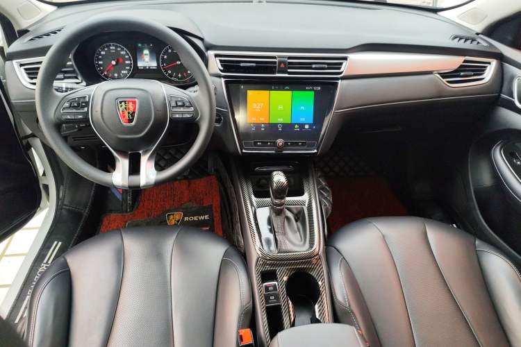 Used Roewe i5 2019 1.5L Automatic 4G Connected Langhao Edition Audio And AC Panel