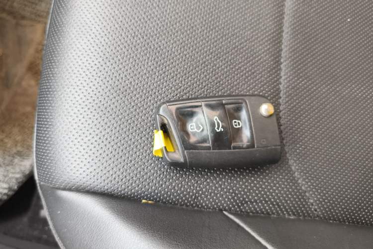 Used Jetta VS5 2021 280TSI Automatic Enjoyment Model Vehicle Key