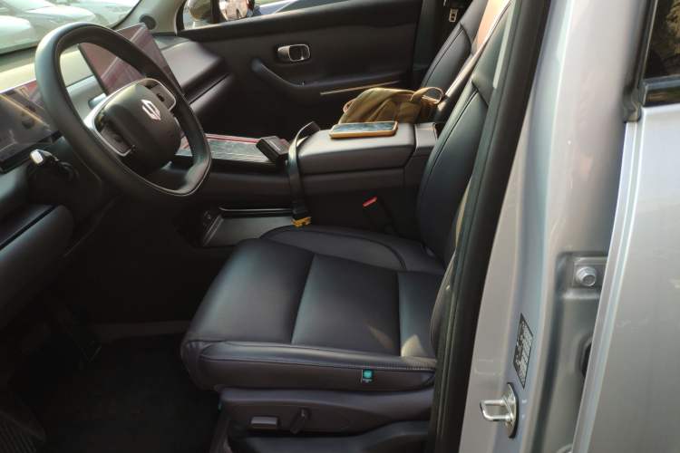 Used Leapmotor C16 2024 Pure Electric 520 Deluxe Edition Left Front Seat