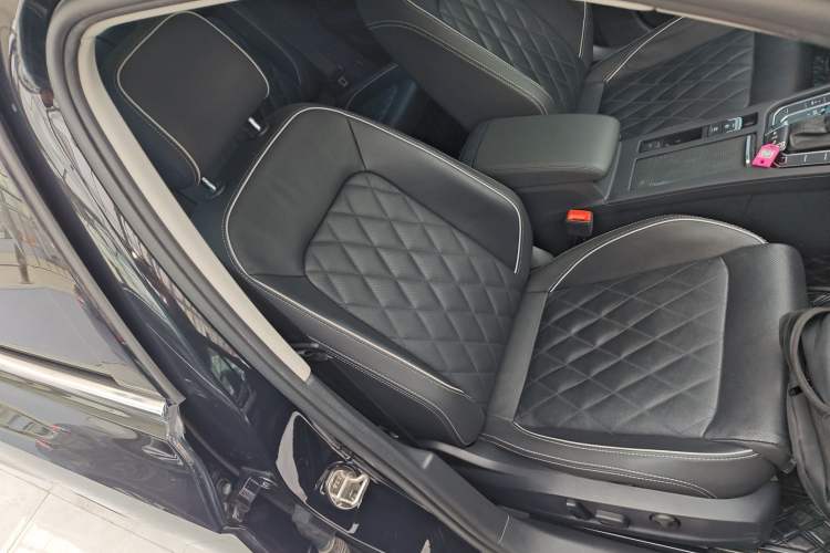 Used Volkswagen Magotan GTE Plug-in Hybrid 2022 GTE Luxury Model