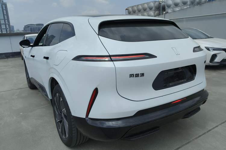 Used Avatr 07 2024 Pro+ All-Electric Version Rear Left 45 Deg