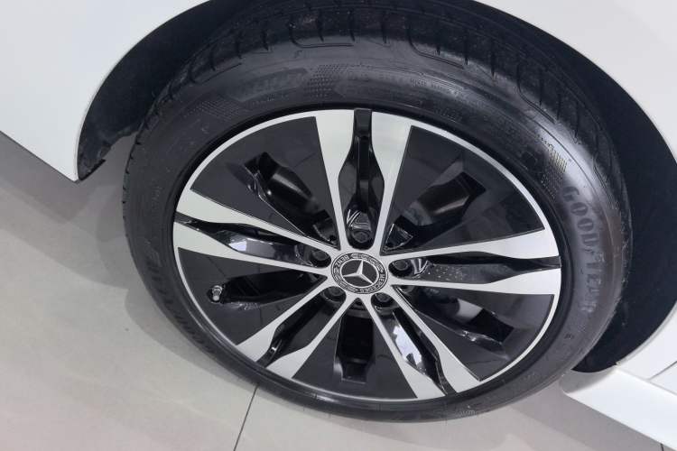 Used Mercedes-Benz C-Class New Energy 2025-Year Facelifted C 350 eL