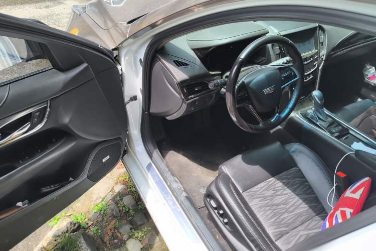 Used Cadillac ATS-L 2017 28T Tech Edition Driver Seat