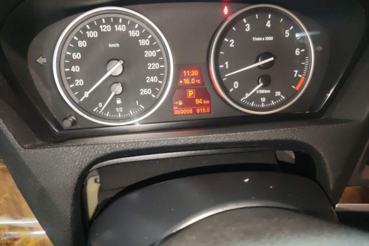 Used BMW X5 2011 xDrive35i Luxury Model
