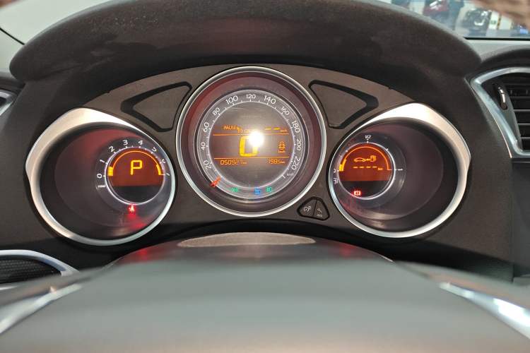 Used Citroen C4L 2014 1.8L Intelligent Drive Automatic Dynamic Model Instrument Cluster