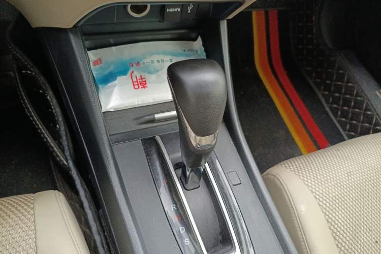 Used Honda Jade 2014 1.8L Automatic Comfort Elite Version 5 Seats
