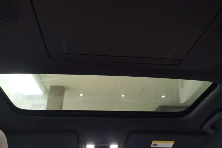 Used Li Auto L9 2023 Pro Model
