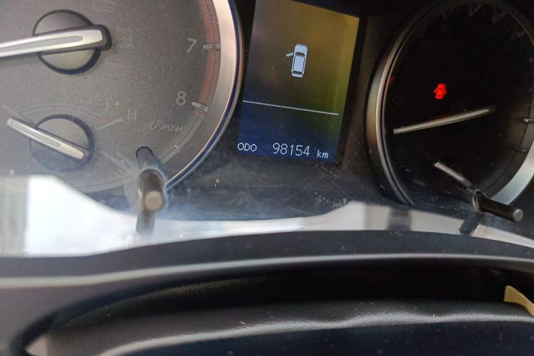 Used Toyota Highlander 2017 2.0T Four-Wheel Drive Luxury Edition 7 Seats