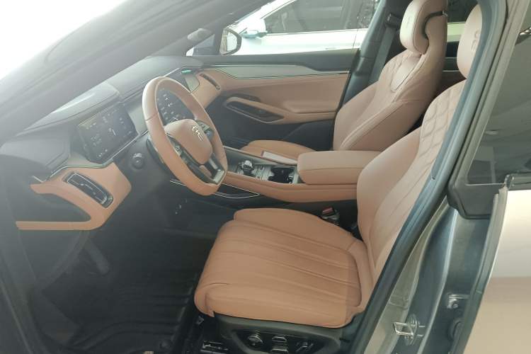 Used BYD Song L EV 2025 Intelligent Driving Version 662 km LiDAR Excellence Edition