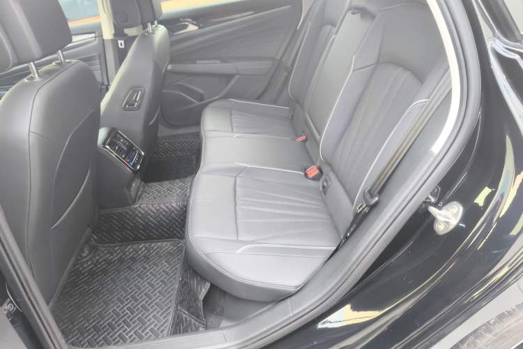 Used Volkswagen Passat 2024 330TSI Elite Edition Left Rear Seat
