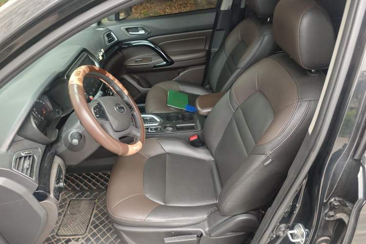 Used GAC Trumpchi GS4 2016 235T G-DCT Elite Edition Left Front Seat