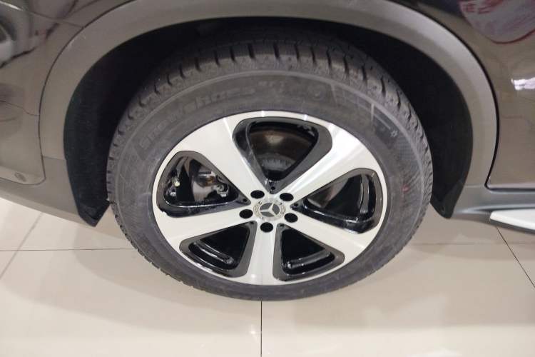 Used Mercedes-Benz GLC 2018 GLC 260 4MATIC Luxury Model