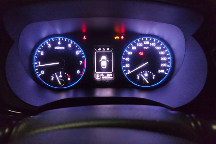 Used Hyundai Mistra 2014 1.8L Automatic Smart GLS
