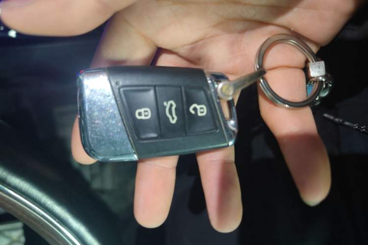 Used Volkswagen Passat 2020 330TSI Prestige Edition China VI Standard