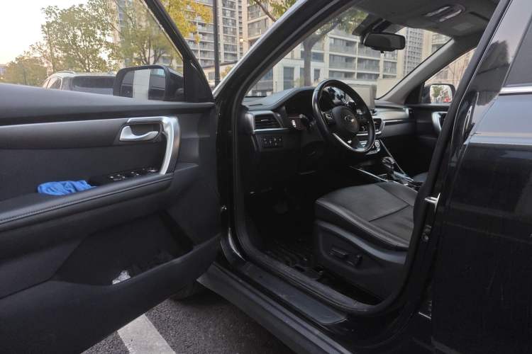 Used Kia Sportage R 2018 2.0L Automatic Smart Luxury Version China V Standard Driver Seat