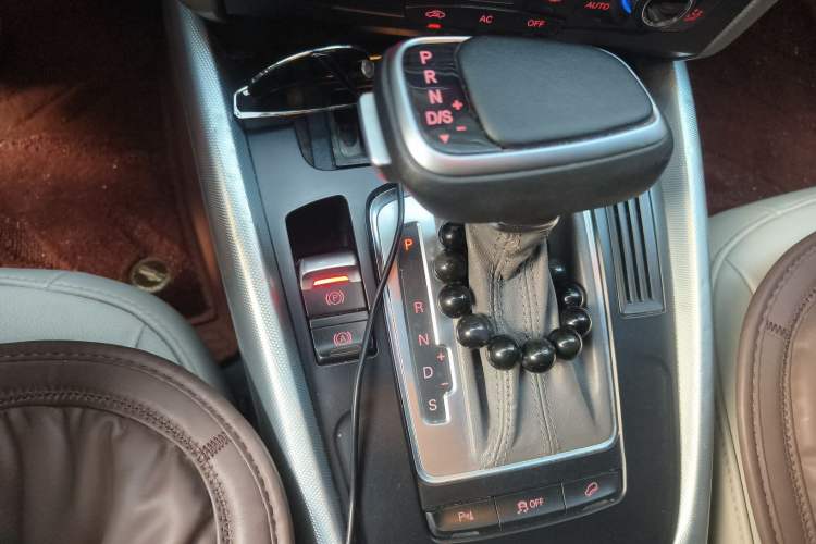 Used Audi Q5 2011 2.0TFSI Technology Model
