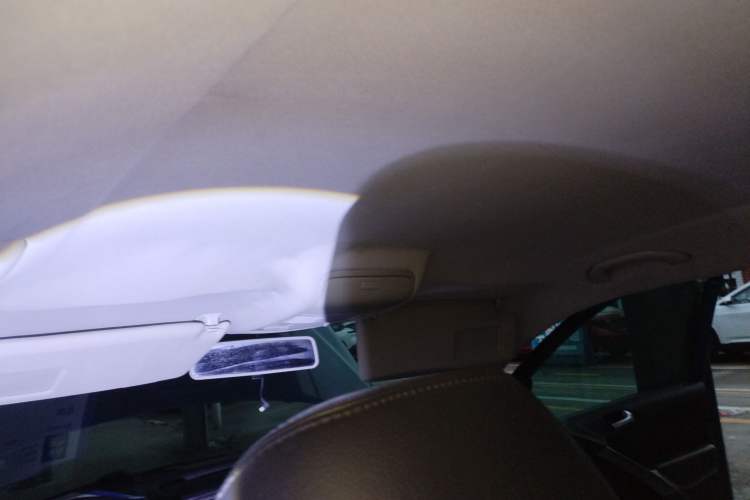 Used Volkswagen Tiguan 2012 1.8TSI Automatic Two-Wheel Drive Trend Edition Headliner