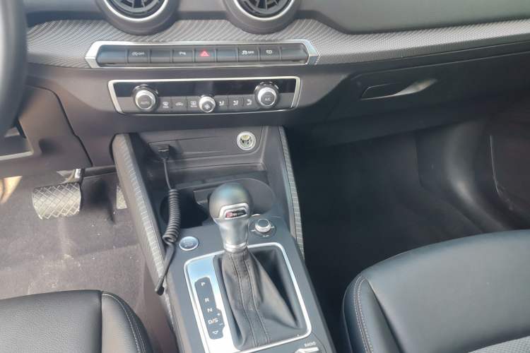 Used Audi Q2L 2021 35 TFSI Fashionable and Elegant Model
